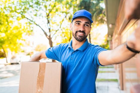 What are the qualifications for a door-to-door courier?