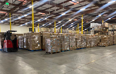 The LGB8 Amazon warehouse in USA